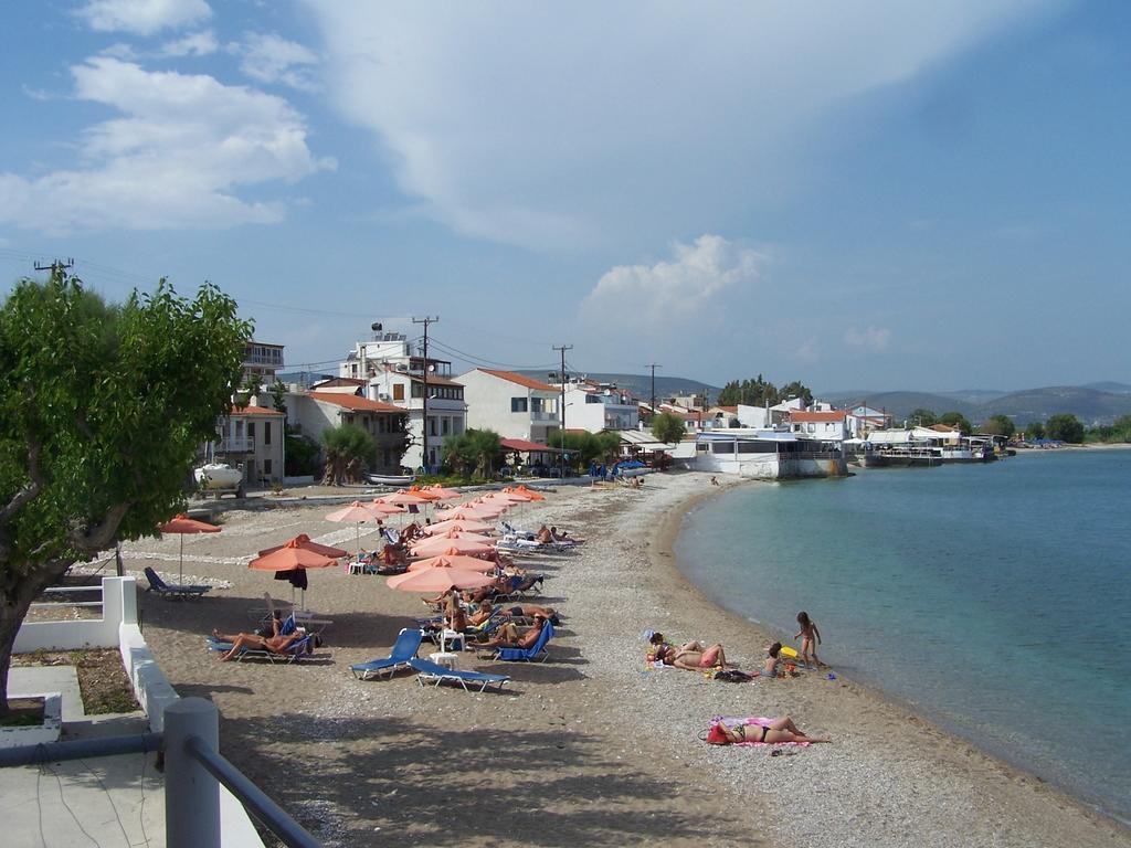 Karin & Nikos Hotel อิไรออน ภายนอก รูปภาพ