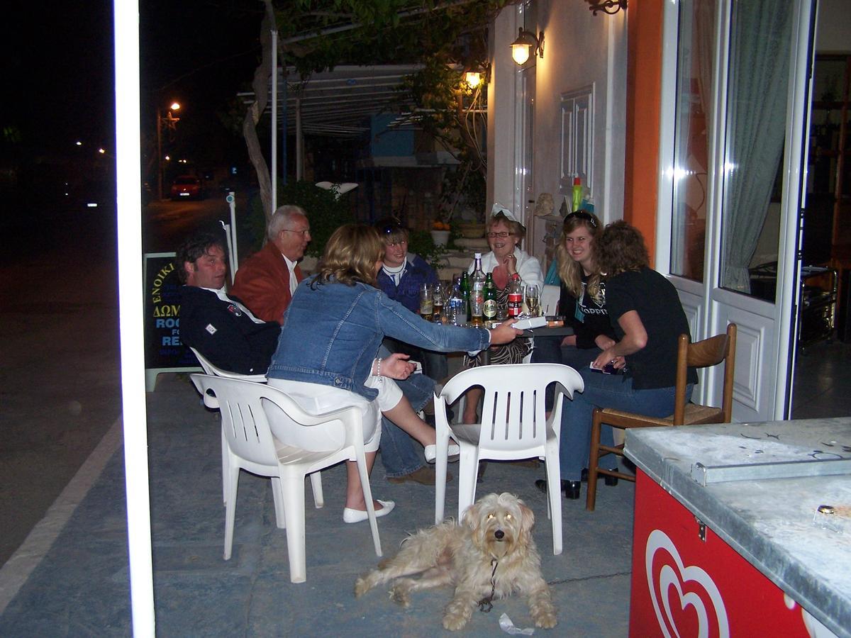 Karin & Nikos Hotel อิไรออน ภายนอก รูปภาพ