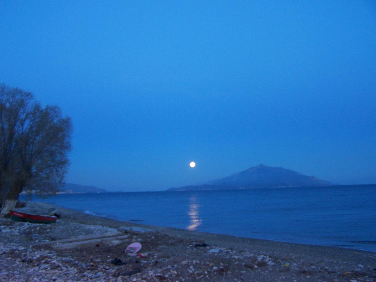 Karin & Nikos Hotel อิไรออน ภายนอก รูปภาพ
