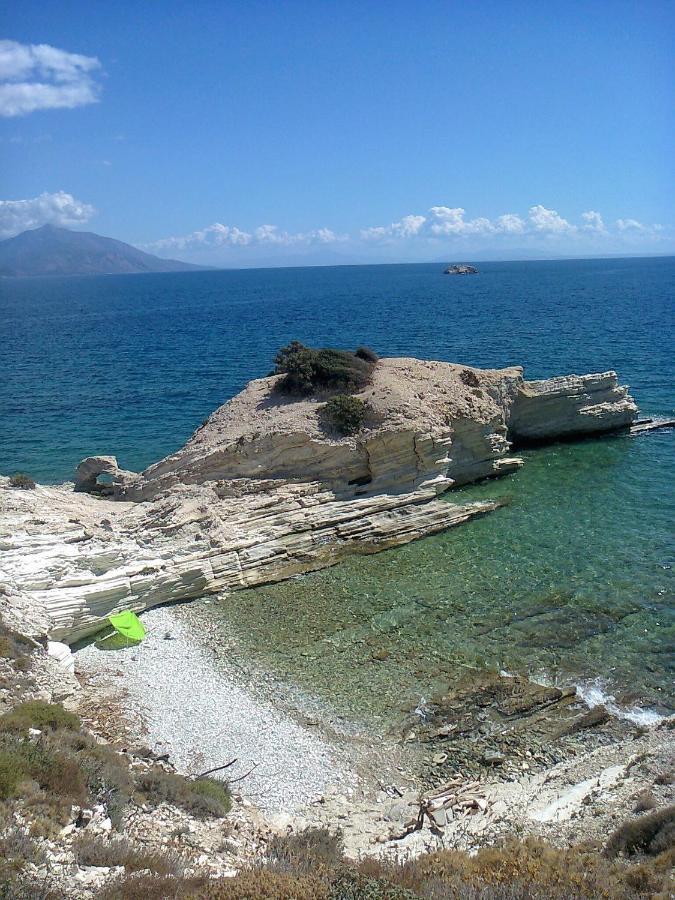 Karin & Nikos Hotel อิไรออน ภายนอก รูปภาพ